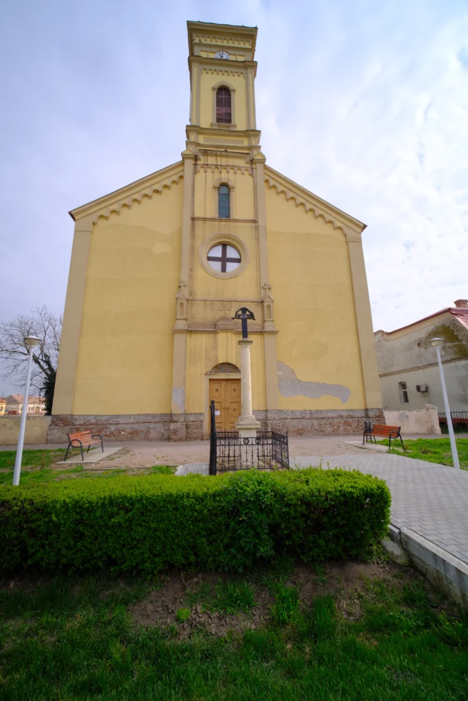 Biserica Romano-Catolică
