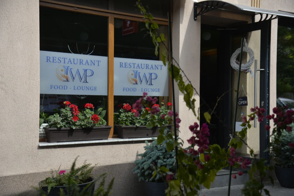 IWP Food Lounge SRL