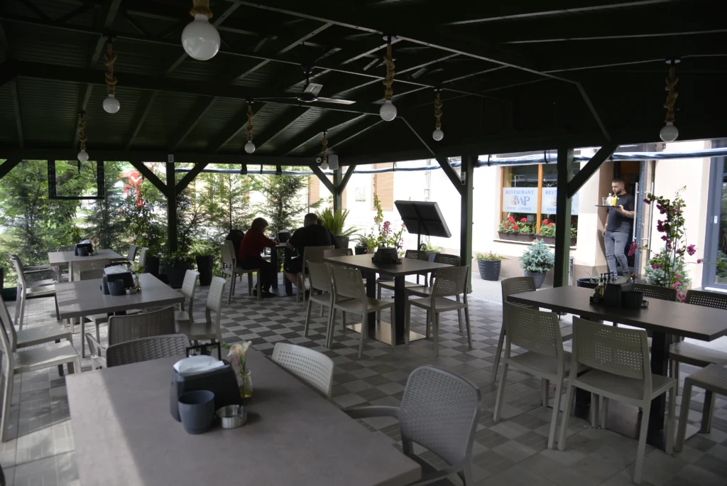 IWP Food Lounge SRL