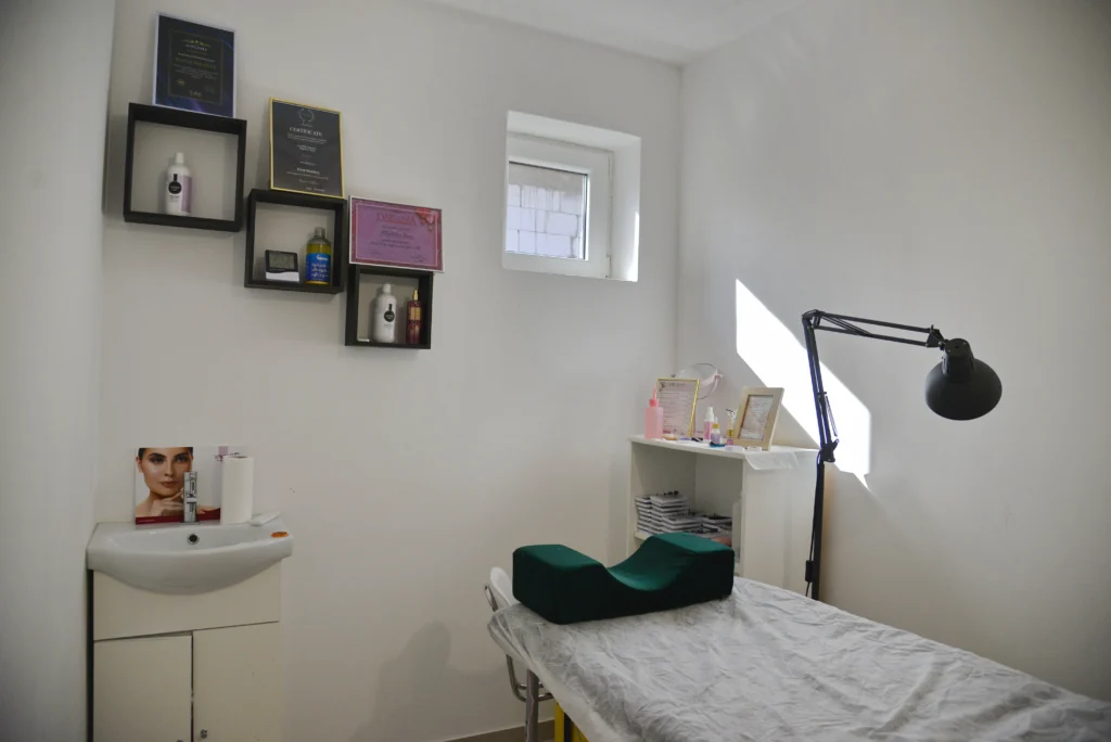 Eleazar's Hair Studio S.R.L.