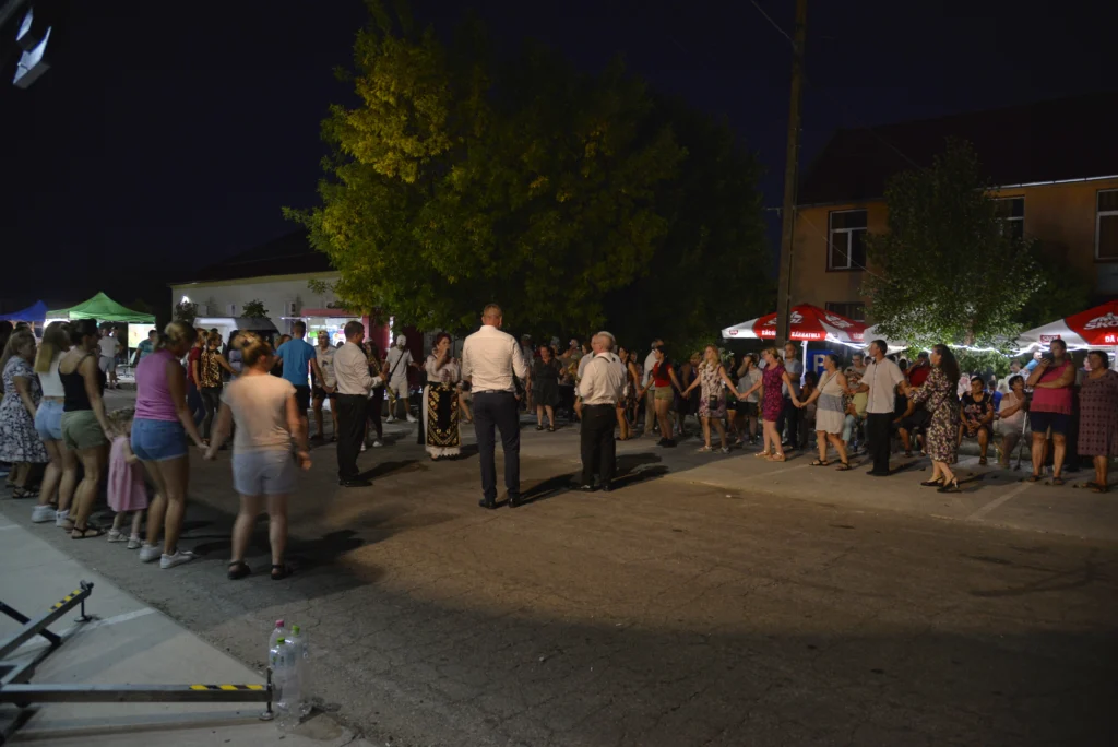Zilele comunei Uivar