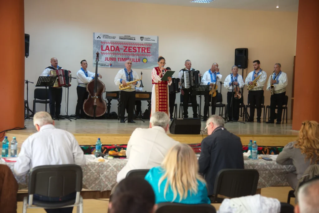 Festivalul-Concurs Lada cu Zestre