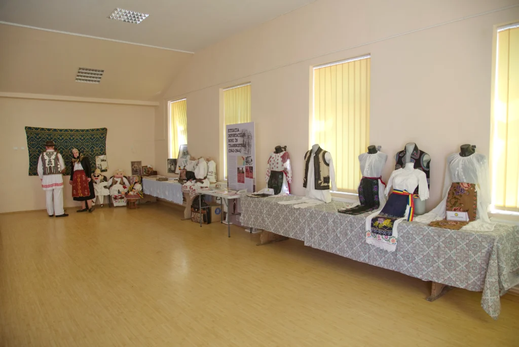 Festivalul-Concurs Lada cu Zestre