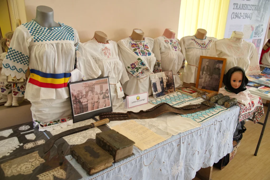 Festivalul-Concurs Lada cu Zestre