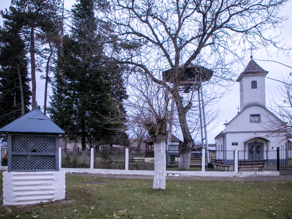 Biserica de lemn din Surducu Mare