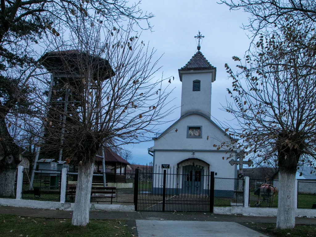 Biserica de lemn din Surducu Mare