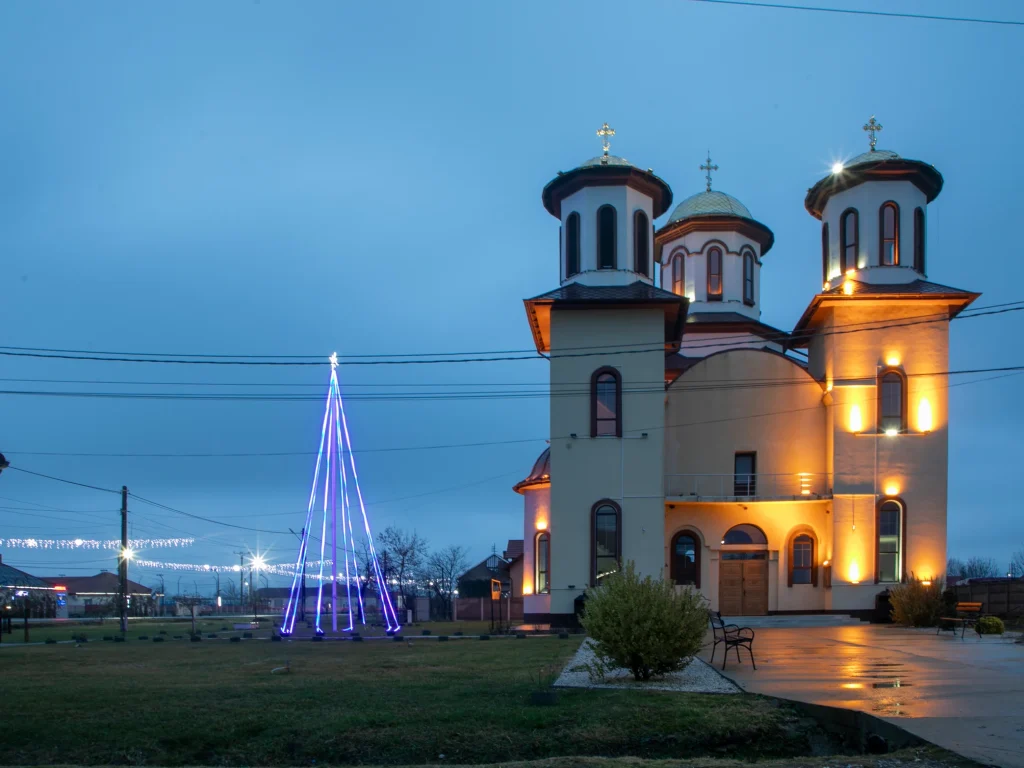 Biserica Ortodoxă Măureni