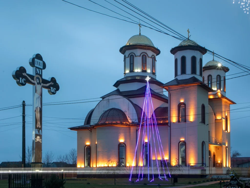 Biserica Ortodoxă Măureni