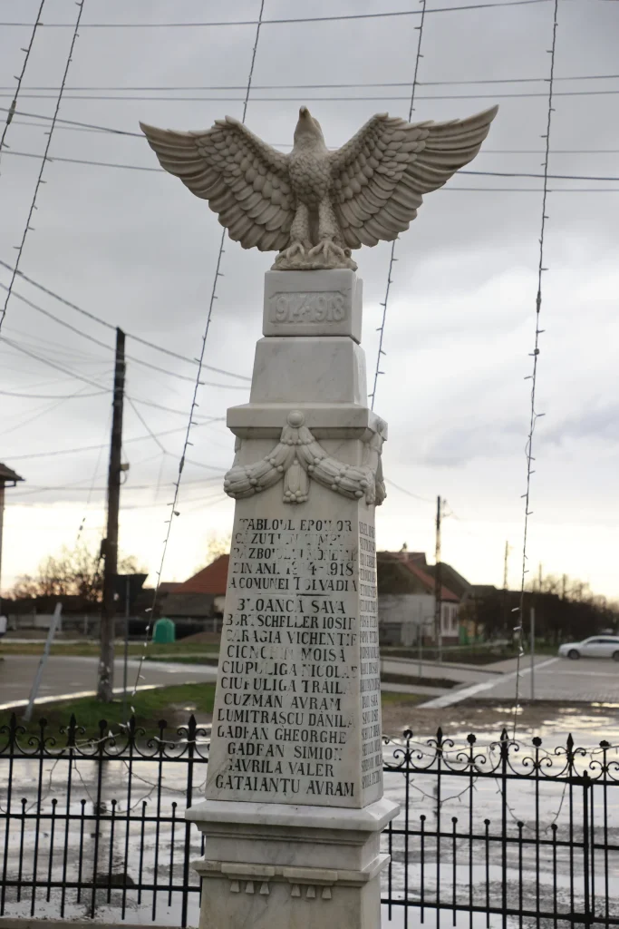 Monumentul Eroilor căzuți în Primul Război Mondial