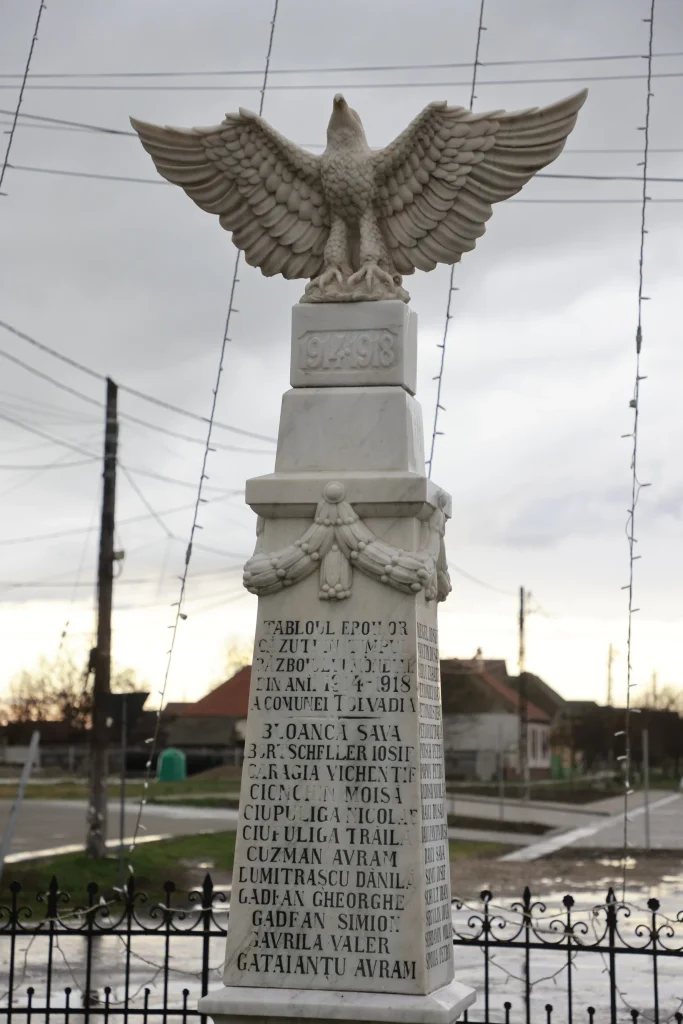 Monumentul Eroilor căzuți în Primul Război Mondial
