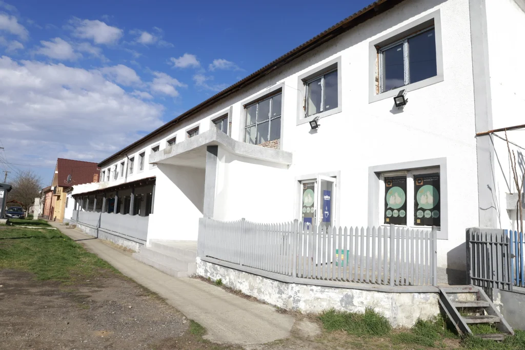 SC MegaPan SRL