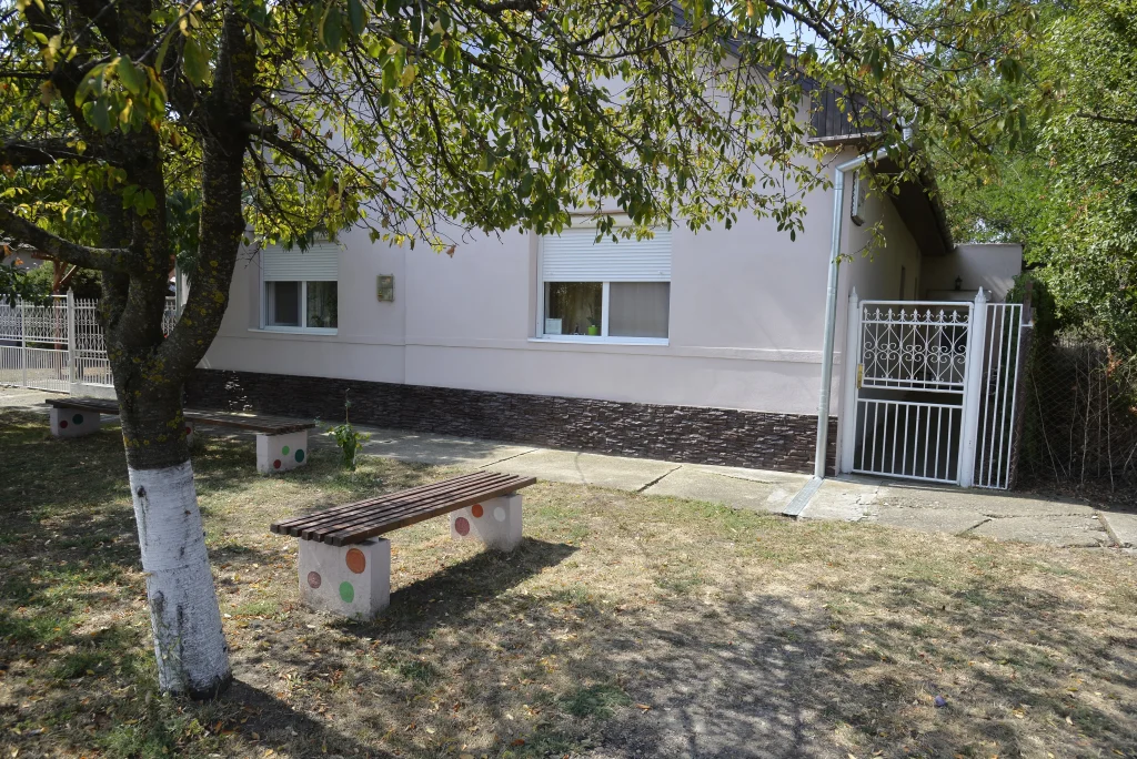 Oncia B. Simona PFA