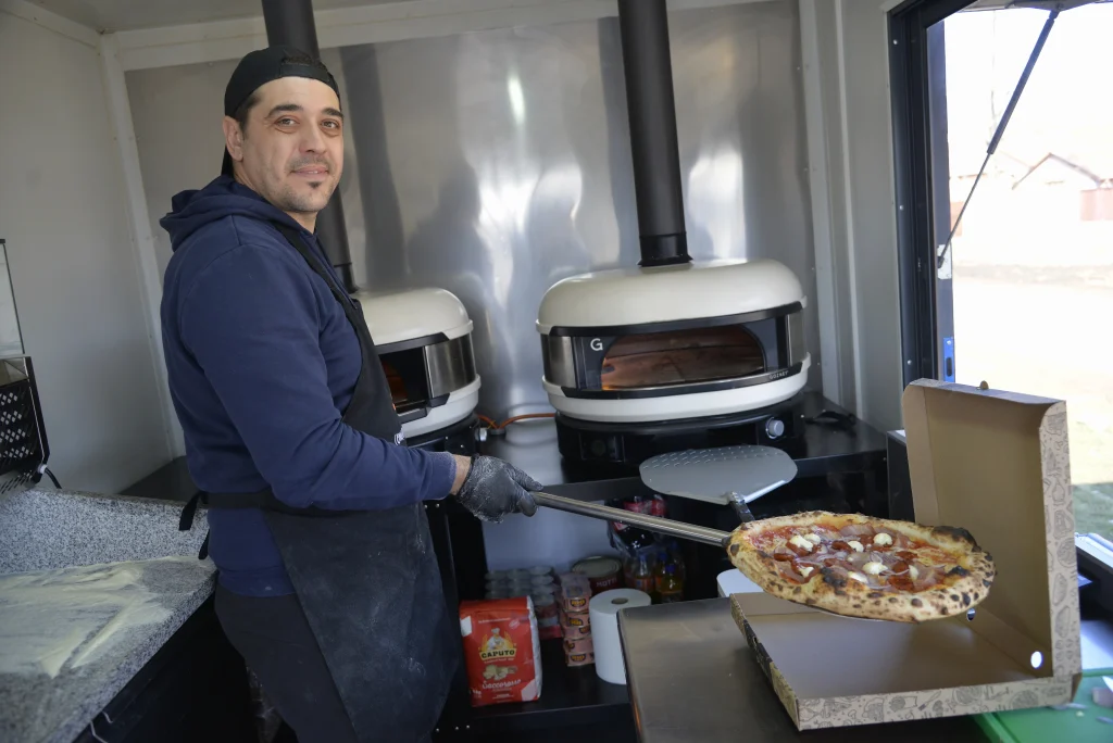 S.C. Pizza Doa S.R.L.