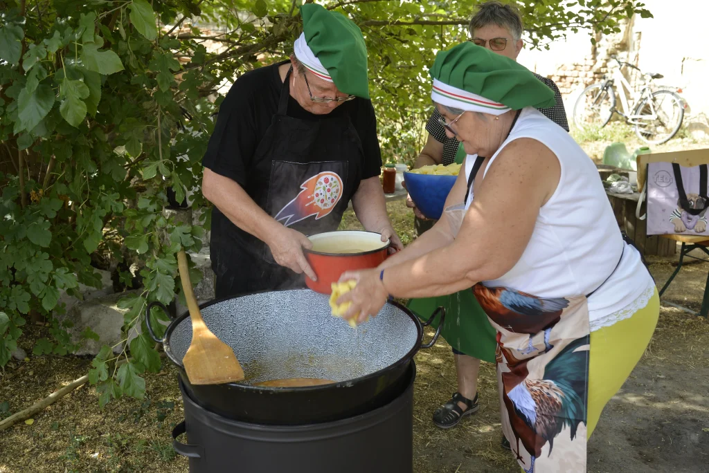 Festivalul Cocoșului sau Kakasfesztivál
