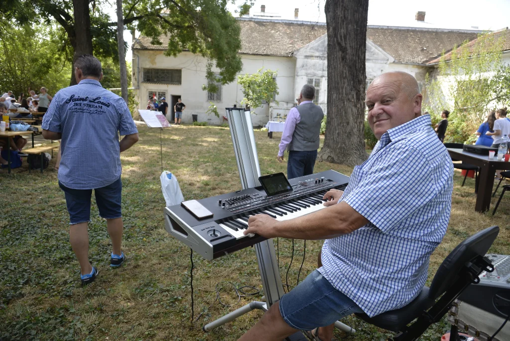 Festivalul Cocoșului sau Kakasfesztivál
