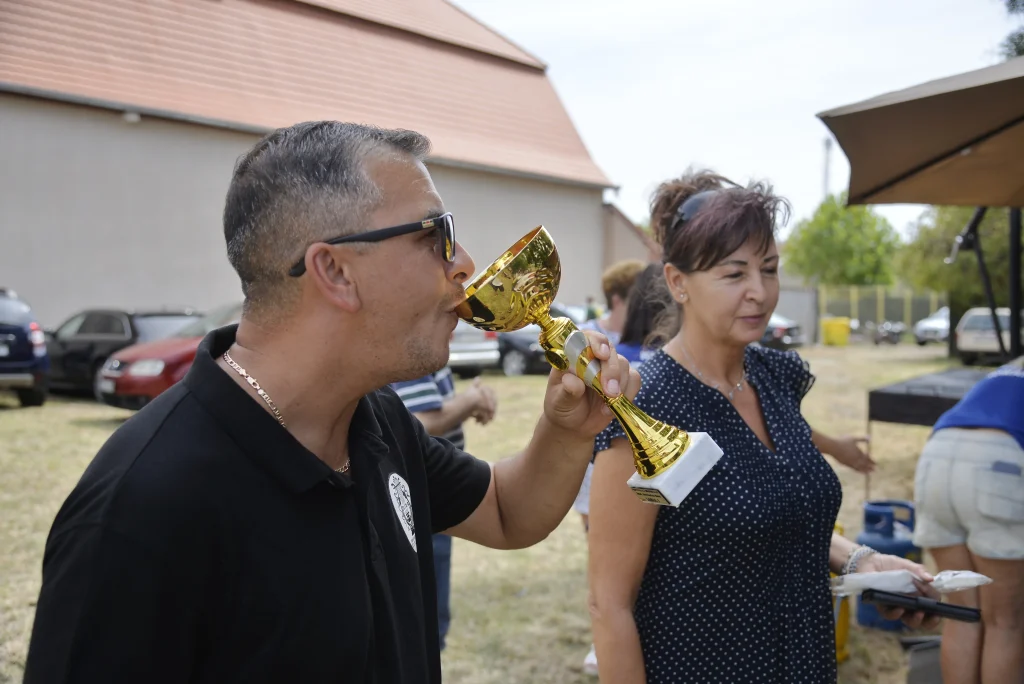 Festivalul Cocoșului sau Kakasfesztivál