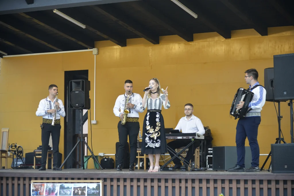 Festivalul Multicultural de Artă și Tradiție