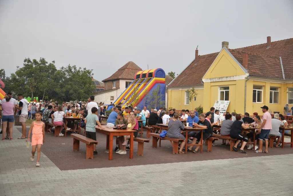 Festivalul Multicultural de Artă și Tradiție