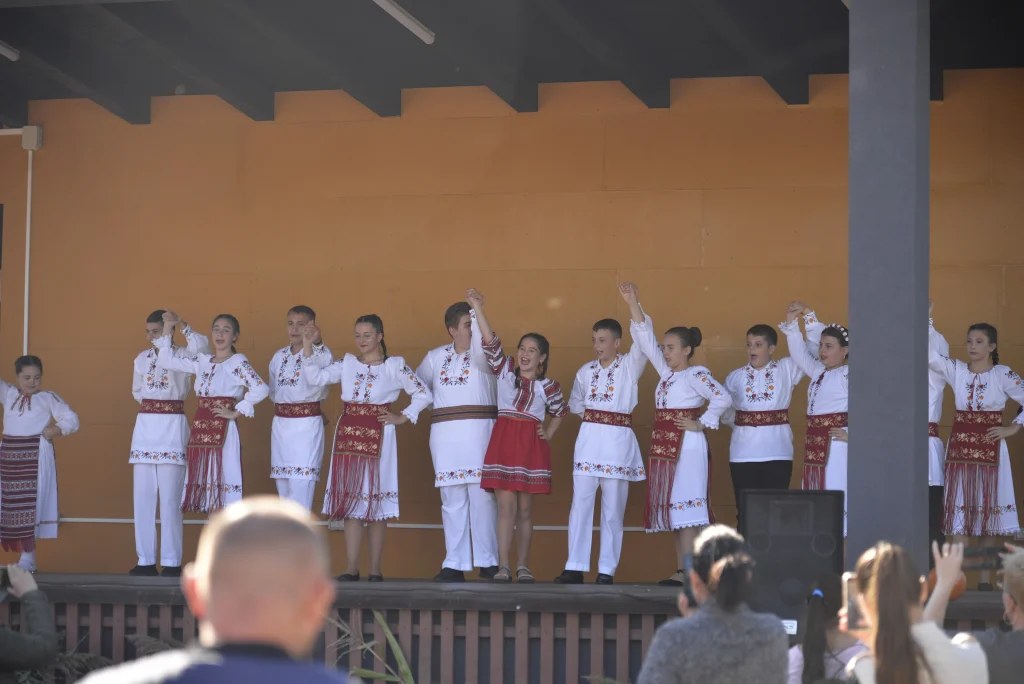 Balul Vălcănenților - Festival de toamnă