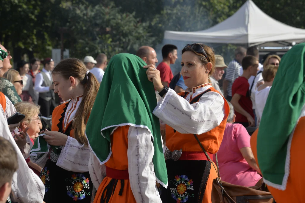 Ansamblul Răcenița